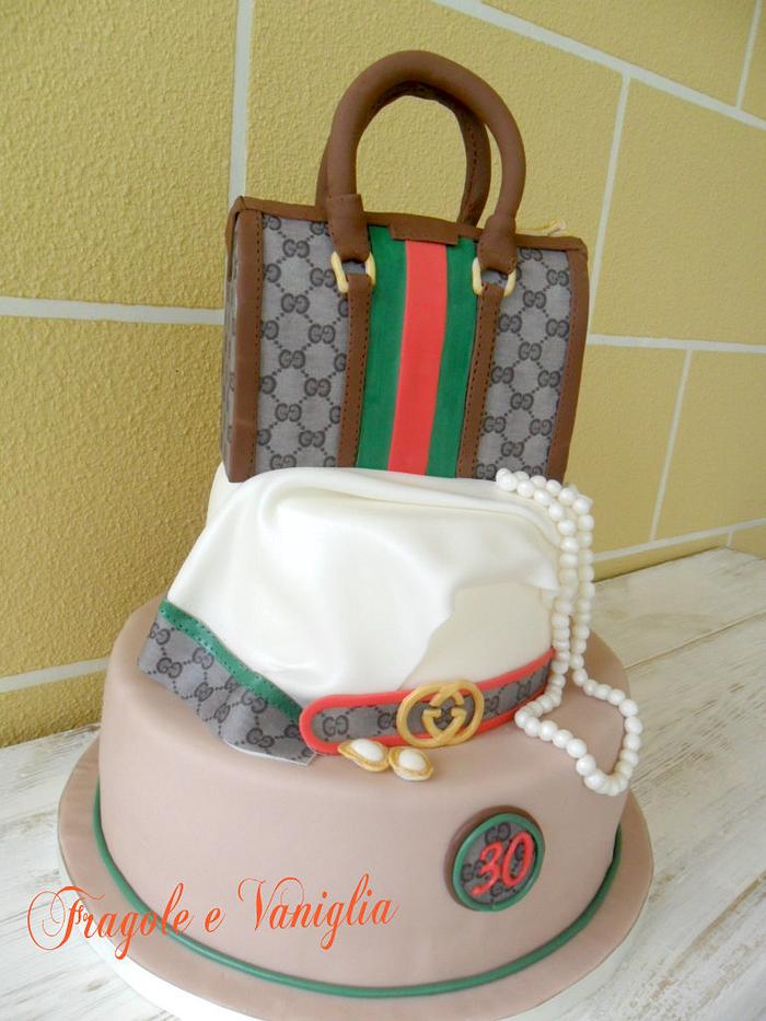 Gucci fashion cake