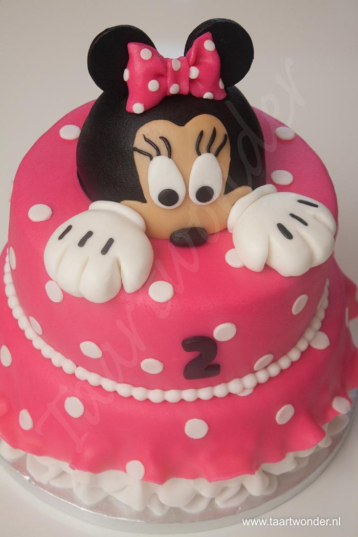 minnie mouse on a cake