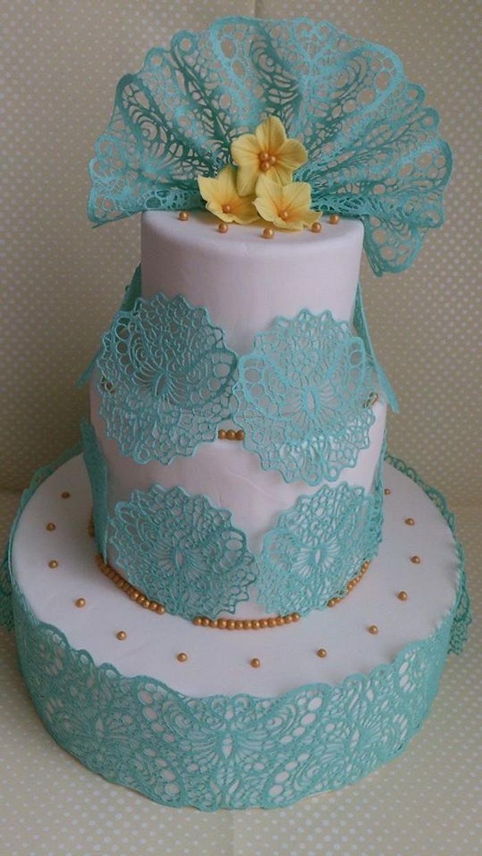 Lace cake 