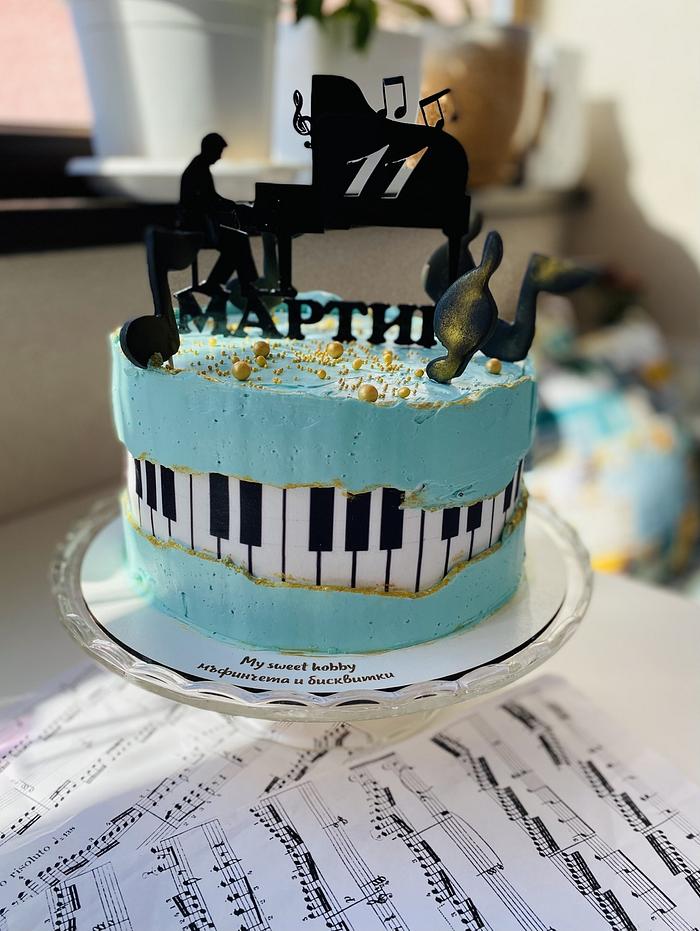 Music 🎶 birthday cake