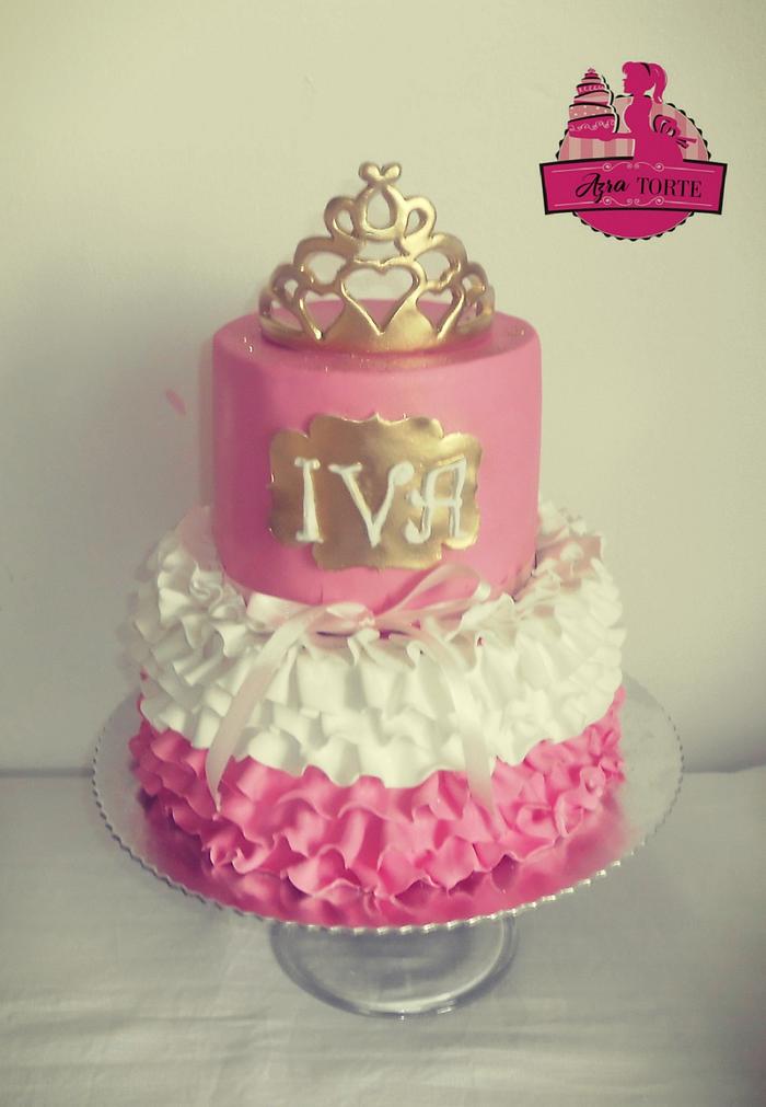 Girl crown cake