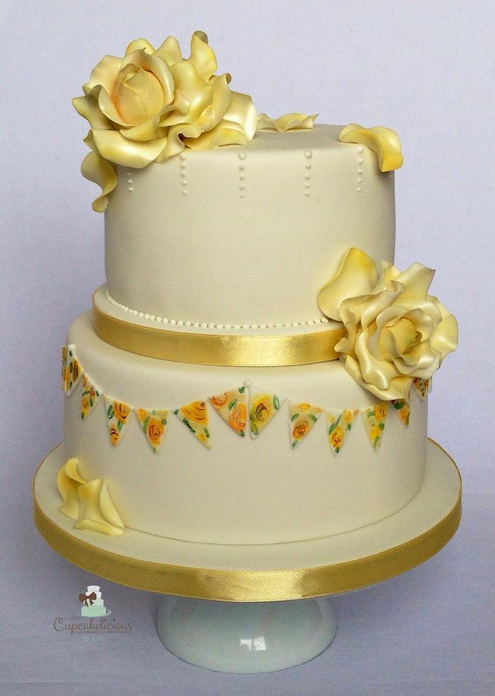 Lemon vintage wedding cake
