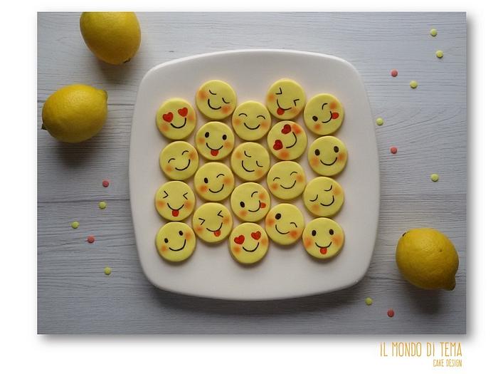 Emoticon cookies
