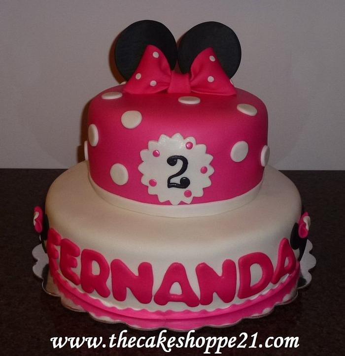 Minnie Mouse cake