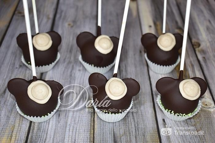 Mickey mouse safari cakepops