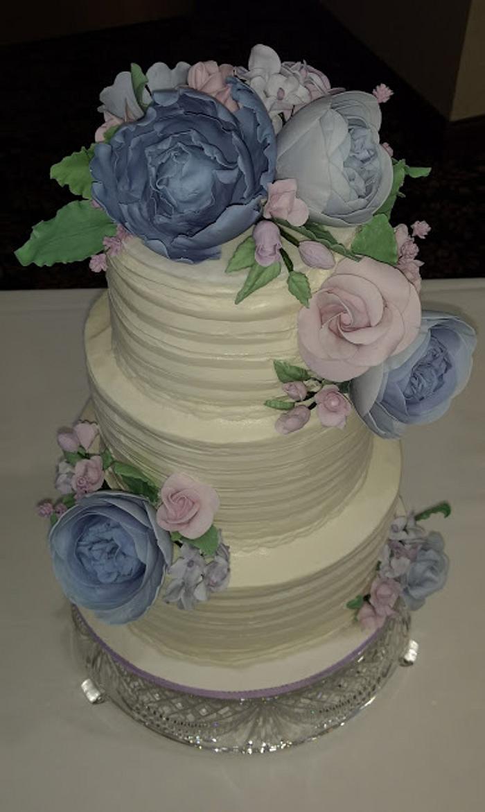 Rustic Lilac Wedding Cake