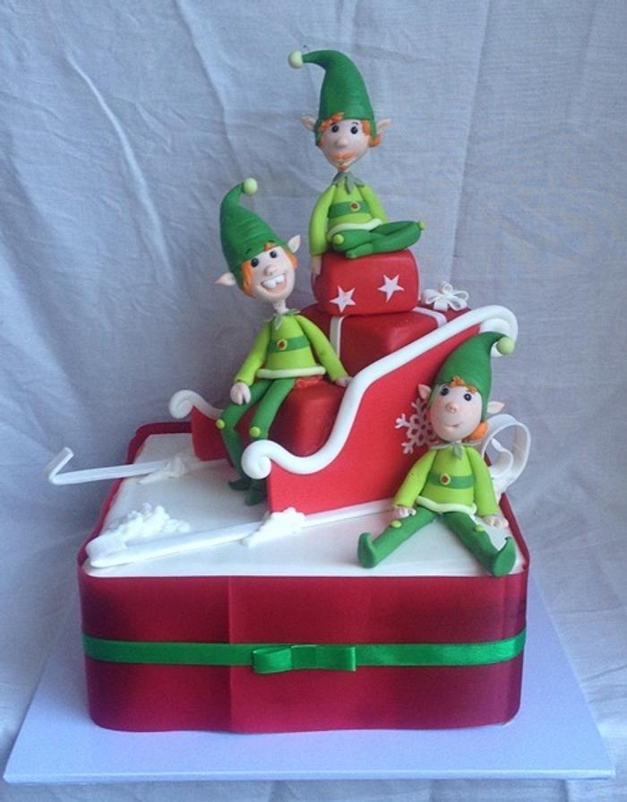 Christmas elves cake