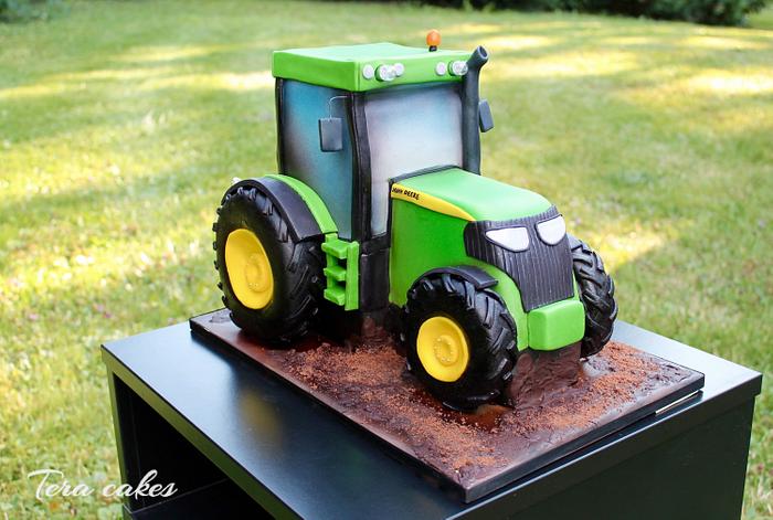 Tractor cake