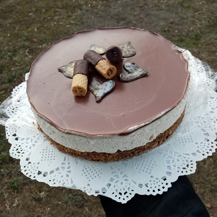 Chestnutmousse cake