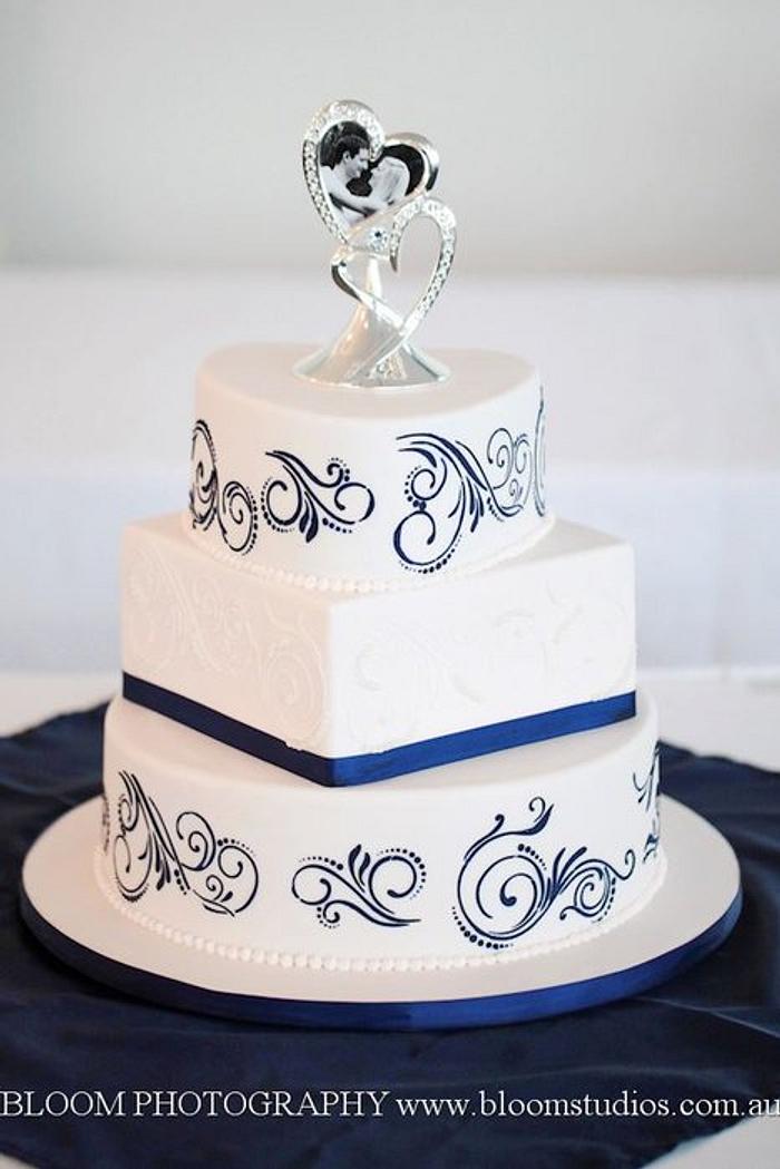 Ivory wedding cake
