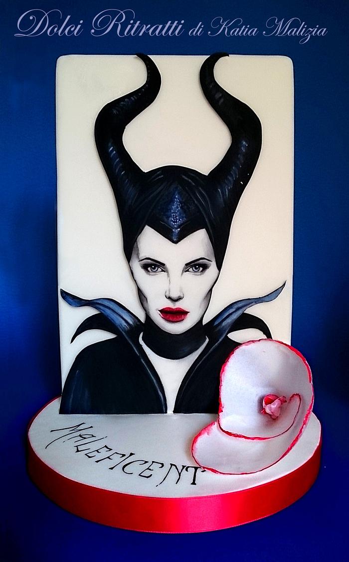 "Maleficent cake" 