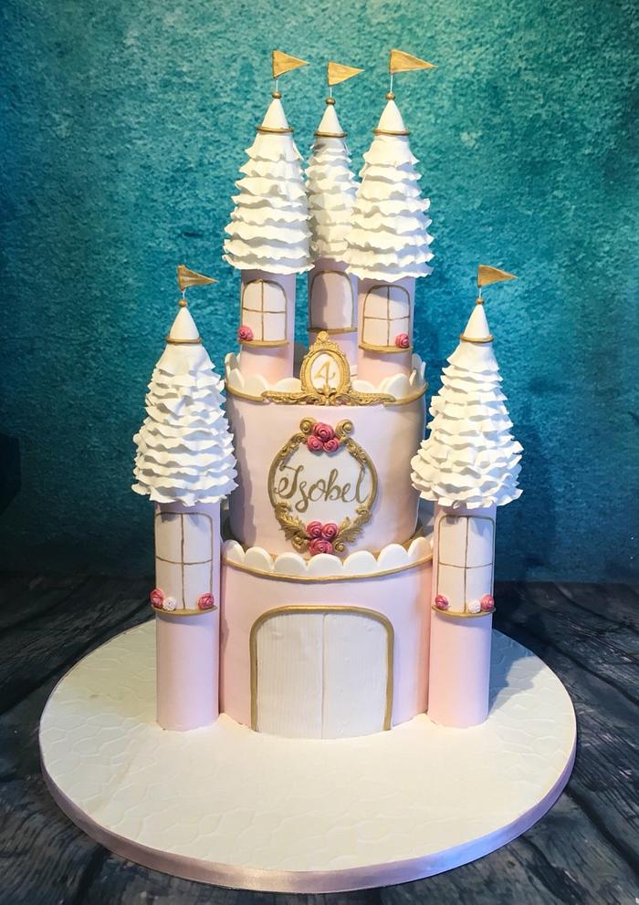 Castle ruffle cake