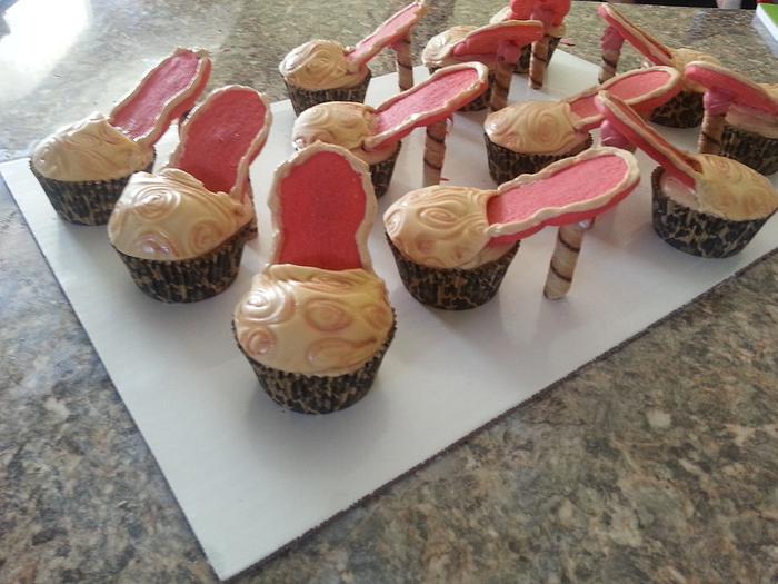 high heeled cupcake