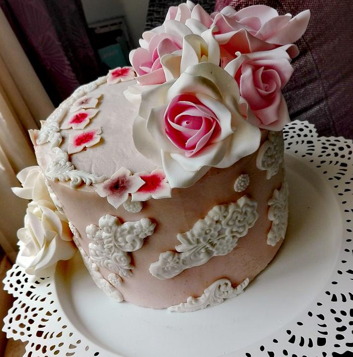Soft pink cake 