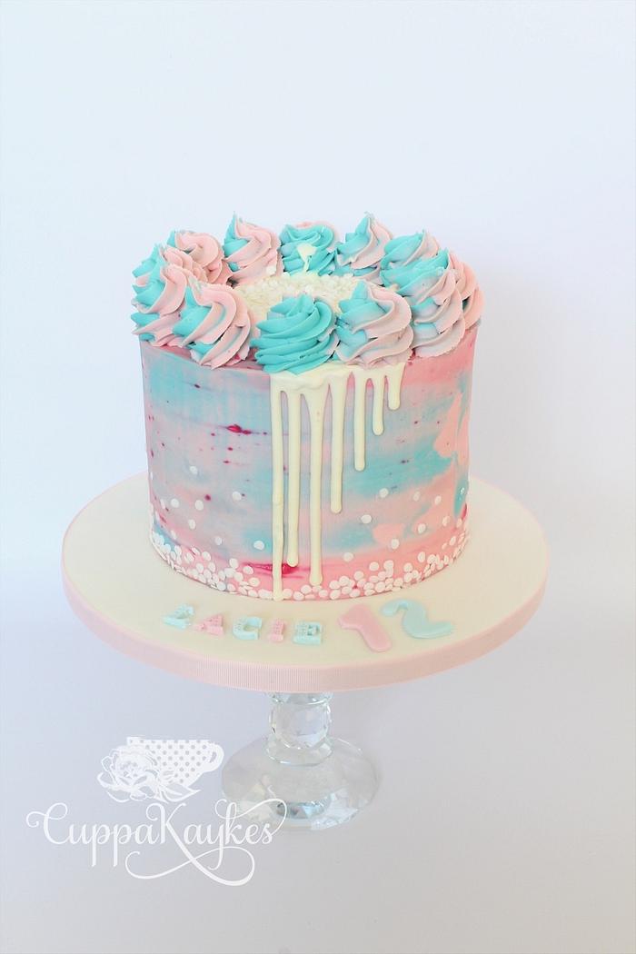 Pink & blue buttercream cake 