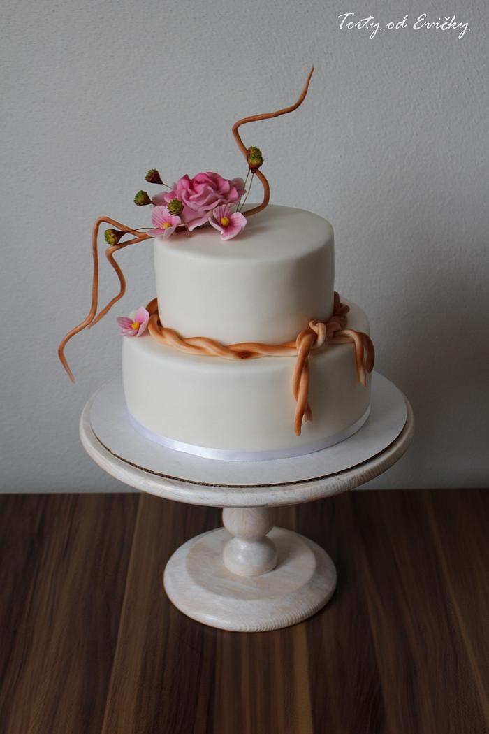 Simple cake with flowers