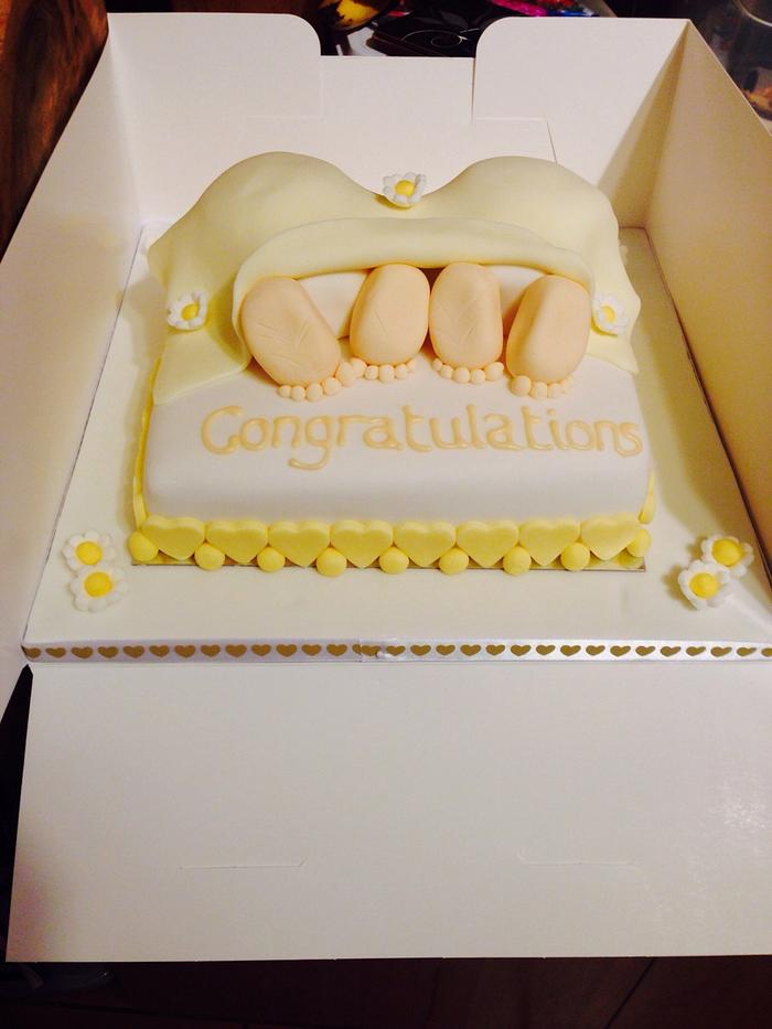 Baby shower cake