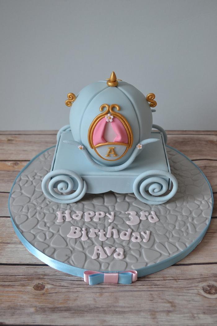 Cinderella Carriage cake