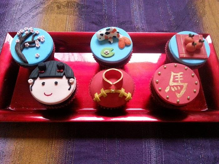 Chinese New Year 2014 Cupcakes