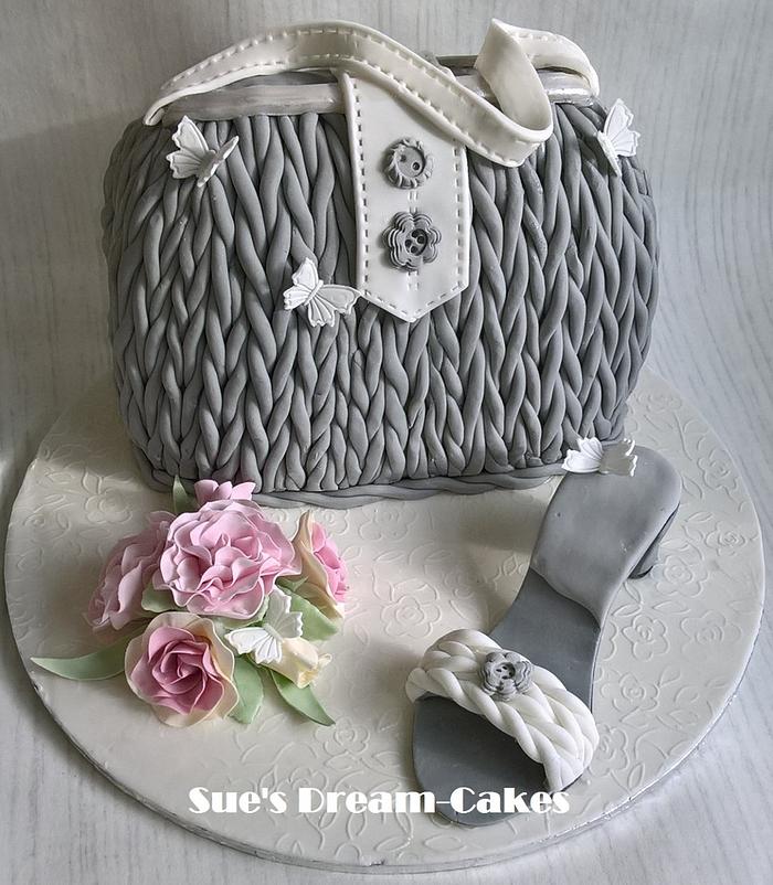 Knitted Handbag and Shoe Cake
