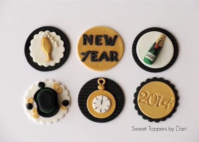 New Years fondant toppers