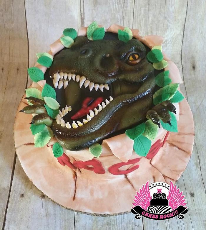 RAWRRRR!!!  T-Rex Cake!