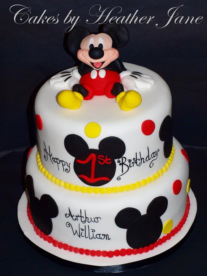 Sitting Mickey Mouse 1st Birthday Cake
