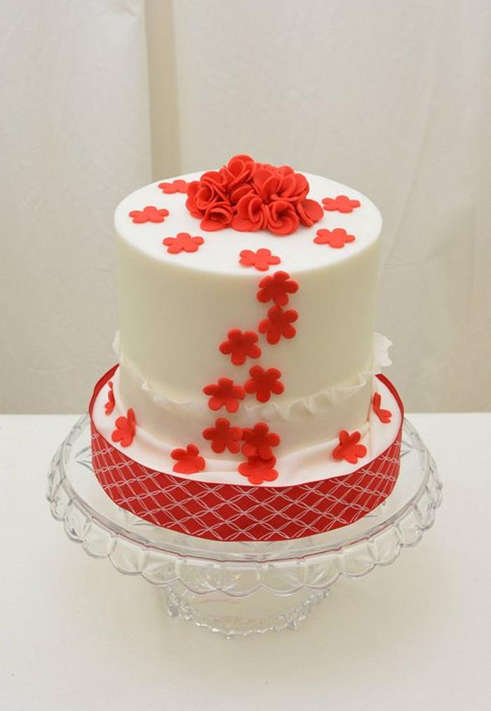 Simple White Cake with Red Flowers