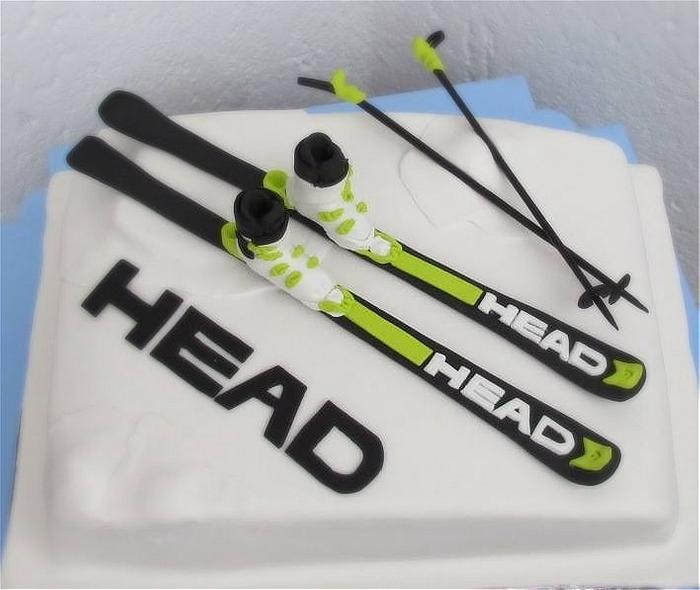 Winter cake for ski fans!