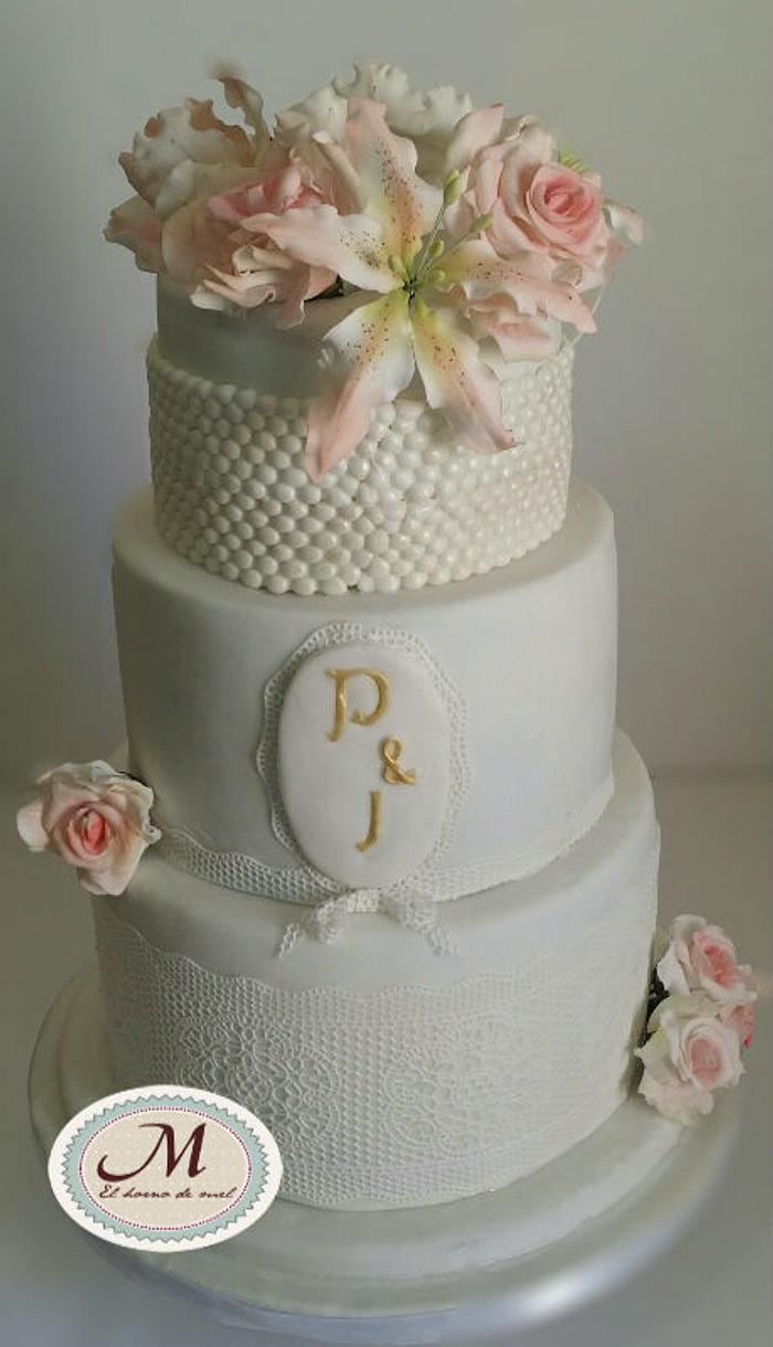 WEDDING CAKE ROSE 