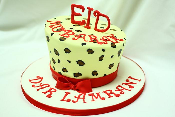 Leopard print Eid cake