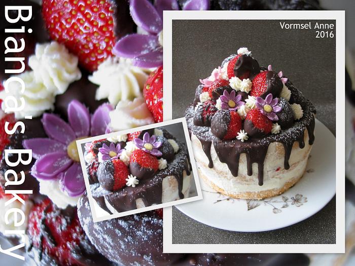 Strawberry cake with chocolate drip