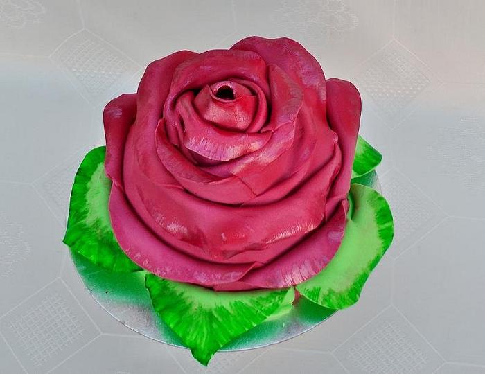Large Rose Cake