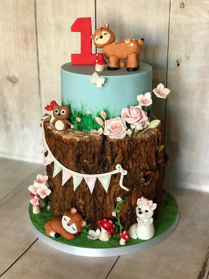 Woodlands themed cake
