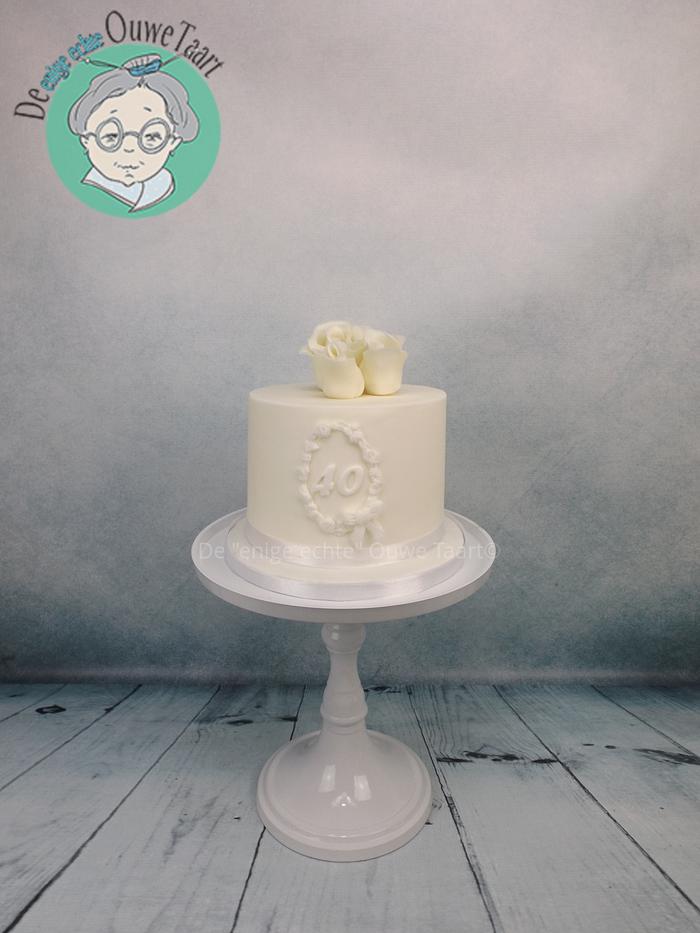 40 year celebration wedding cake
