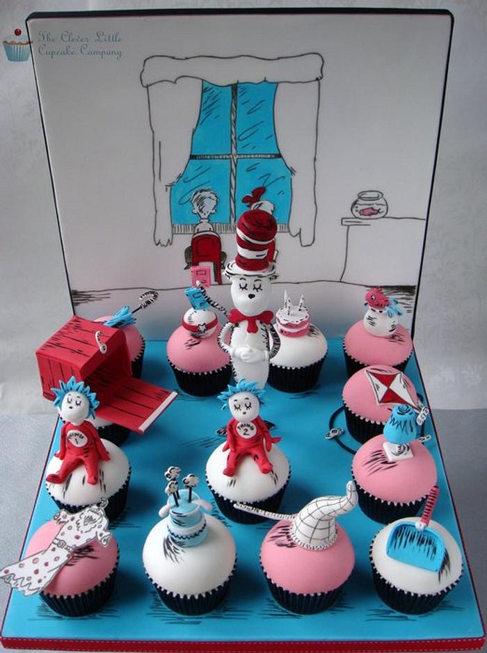 Cat in The Hat Cupcakes