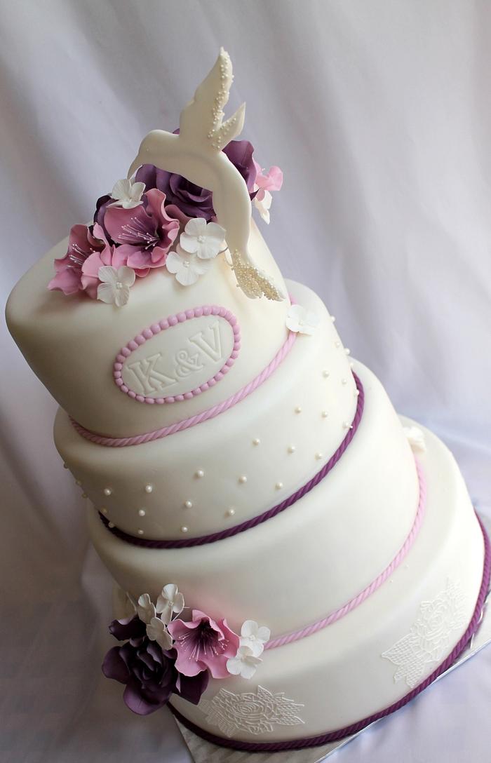 Hummingbird wedding cake