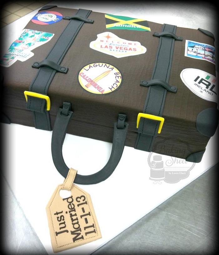 Suitcase Cake!