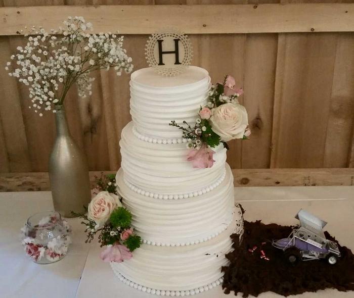 Wedding cake with a Twist