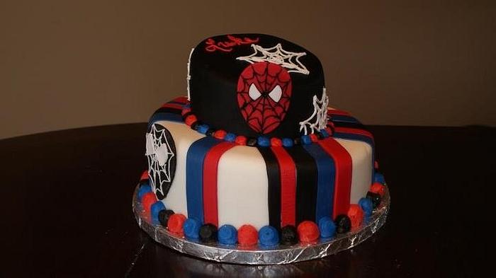 Spider Man/Venom cake