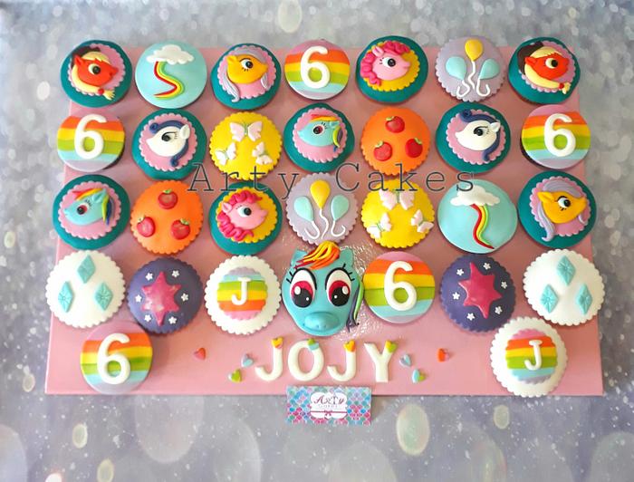 My little pony cupcakes by Arty cakes 