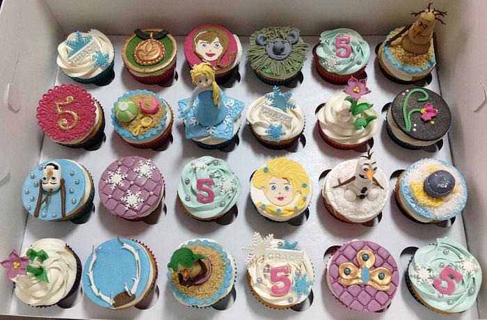 5th Birthday Frozen Cupcakes