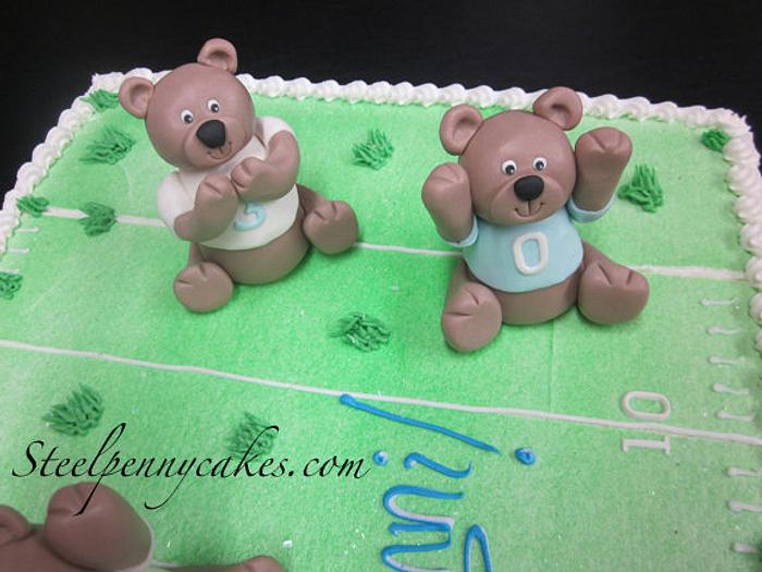 Football playing teddy bears