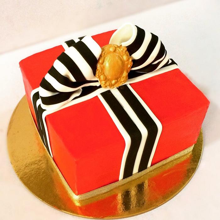 Gift Box Cake 