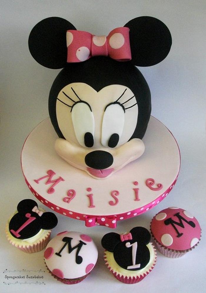 3D Minnie Mouse Cake & Cupcakes