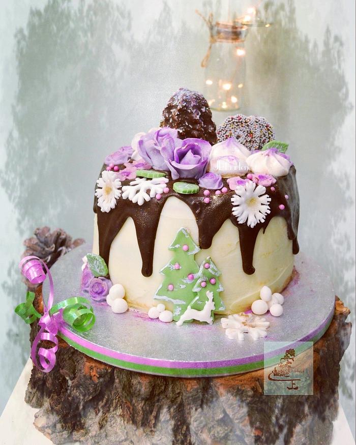 winterdrip cake