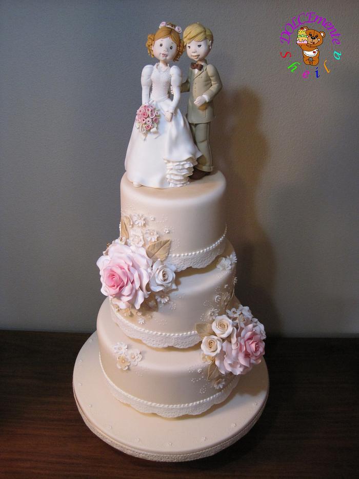 Vintage wedding cake