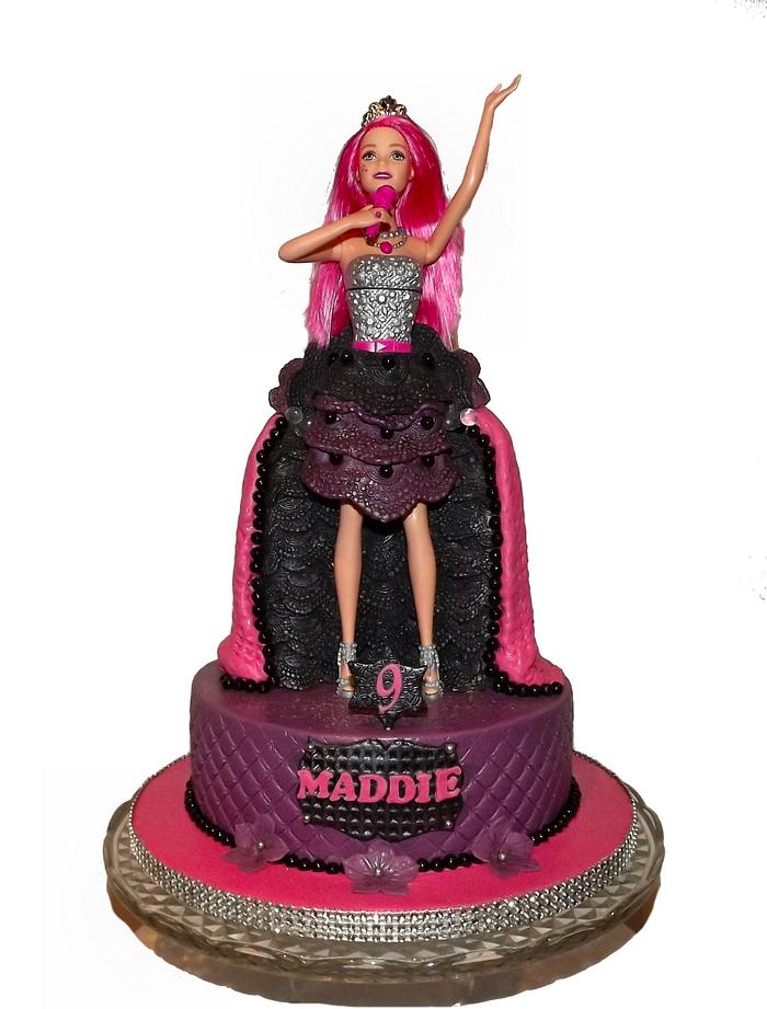 Barbie Rock 'n' Royals cake