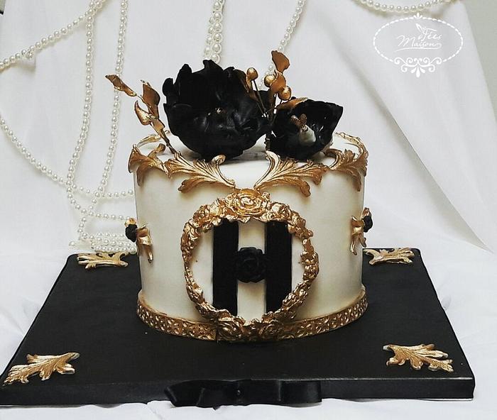 Cake Black, White and Gold