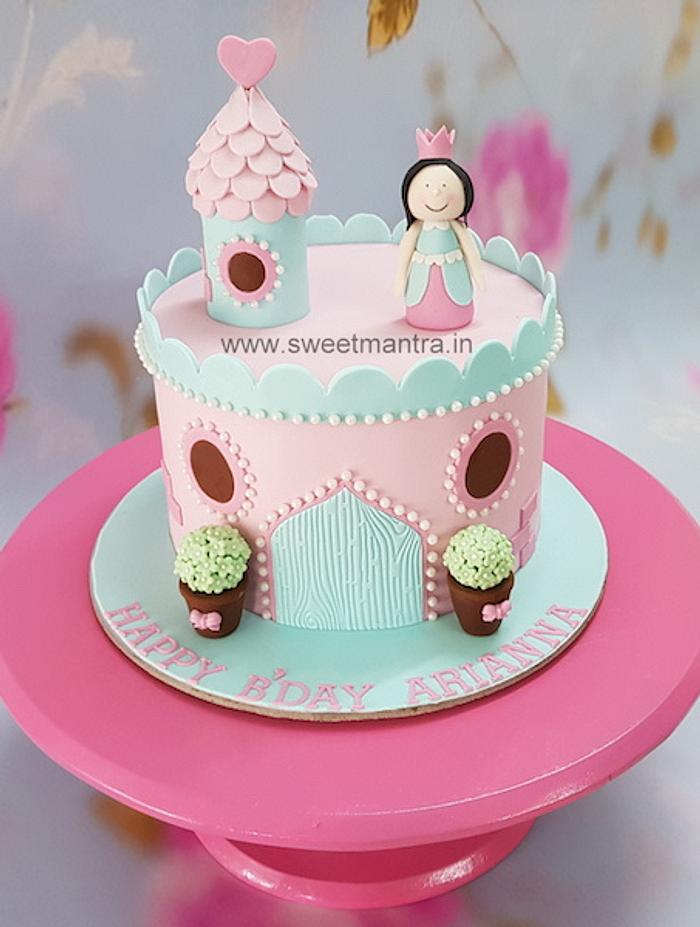 Castle theme cake for a girl